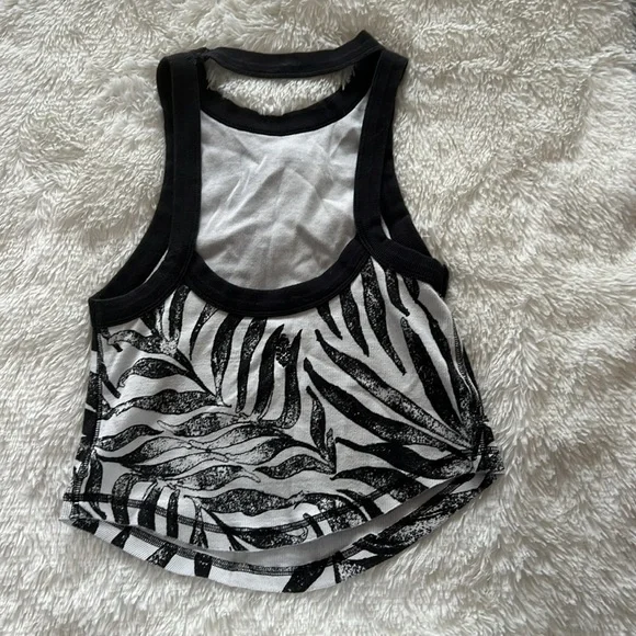 FREE PEOPLE FP MOVEMENT Open Air Printed Love Tank Small - Picture 3 of 8